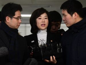 朴槿惠又添黑料 或被迫接受当面讯问(图)