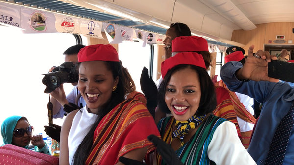 纽时:非洲人欢天喜地 踏上中国投资的列车(图)