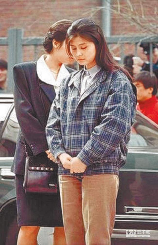 色诱、暗杀…朝鲜女谍外貌身手都致命(图)