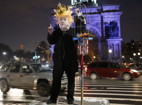 特朗普翻脸像翻书 各国领袖全傻眼(图)