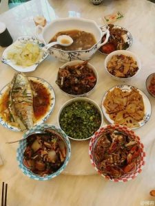 柳岩发了一张嫂子的丑照，网友表示笑岔气了(图)