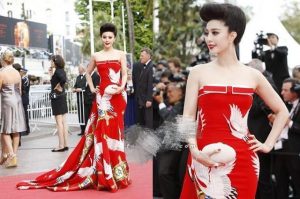 不敢认!这些竟然是郭晶晶赵薇范冰冰的睡衣照(图)