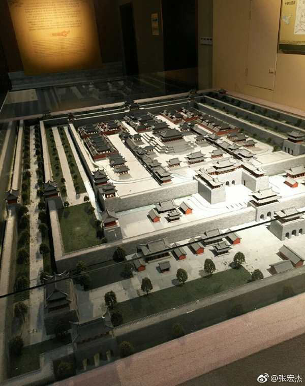 明中都城比故宫还大，遗址却被修成假古迹？(图)