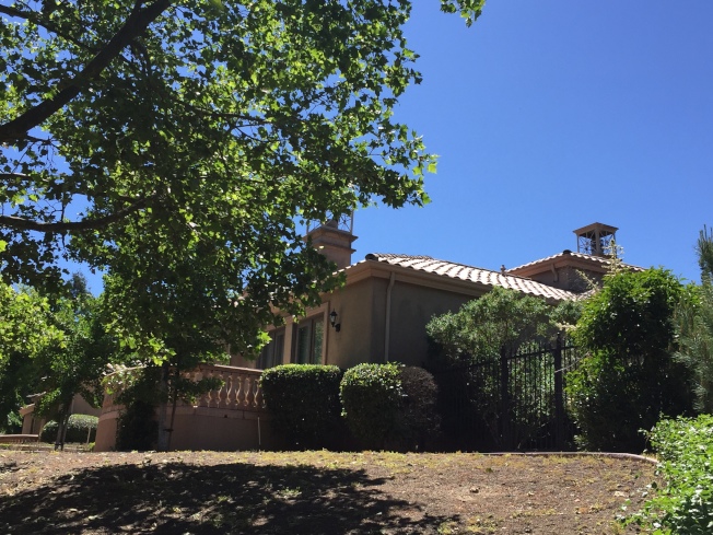 郭文贵爆王岐山妻子豪宅,疑在姨子名下(组图)