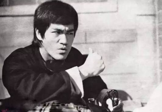 一切不能打的武术都是耍流氓!武术陷入信誉危机