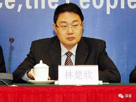 广东厅级官员人前立规禁收红包 人后靠弟弟帮收钱