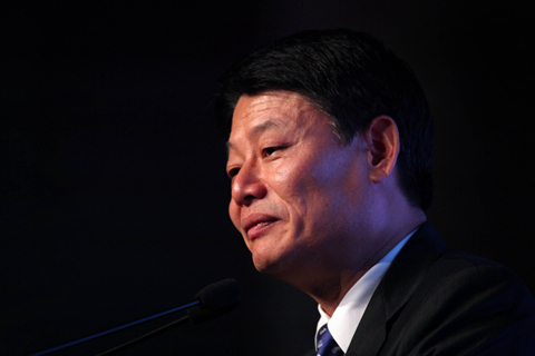 民生银行董事长洪崎否认给安邦千亿贷 仅1亿美金